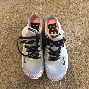 Nike BeTrue Zoom Fly 2018
